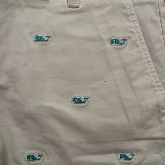 Vineyard Vines Whale Seaside Shorts - Picture 6 of 8